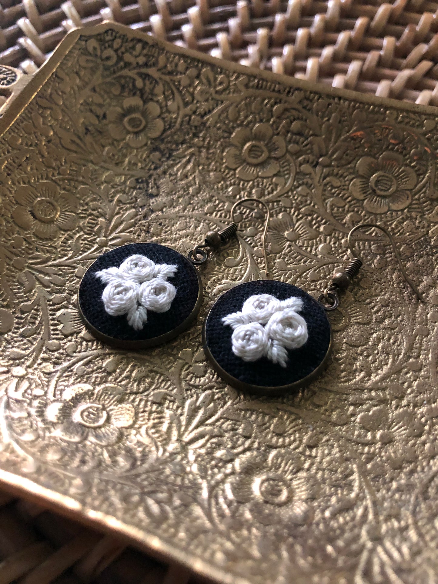 White Blooms at Night Earrings