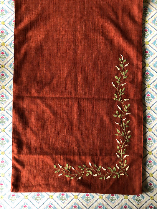Table Runner