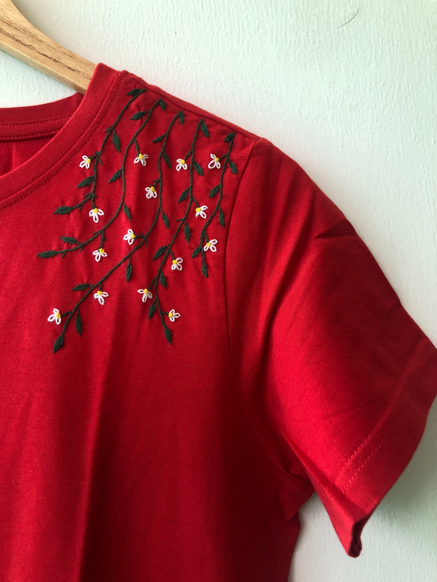 T-shirt (Medium)