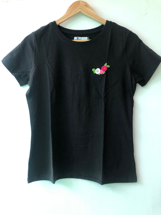 T-shirt (Medium)