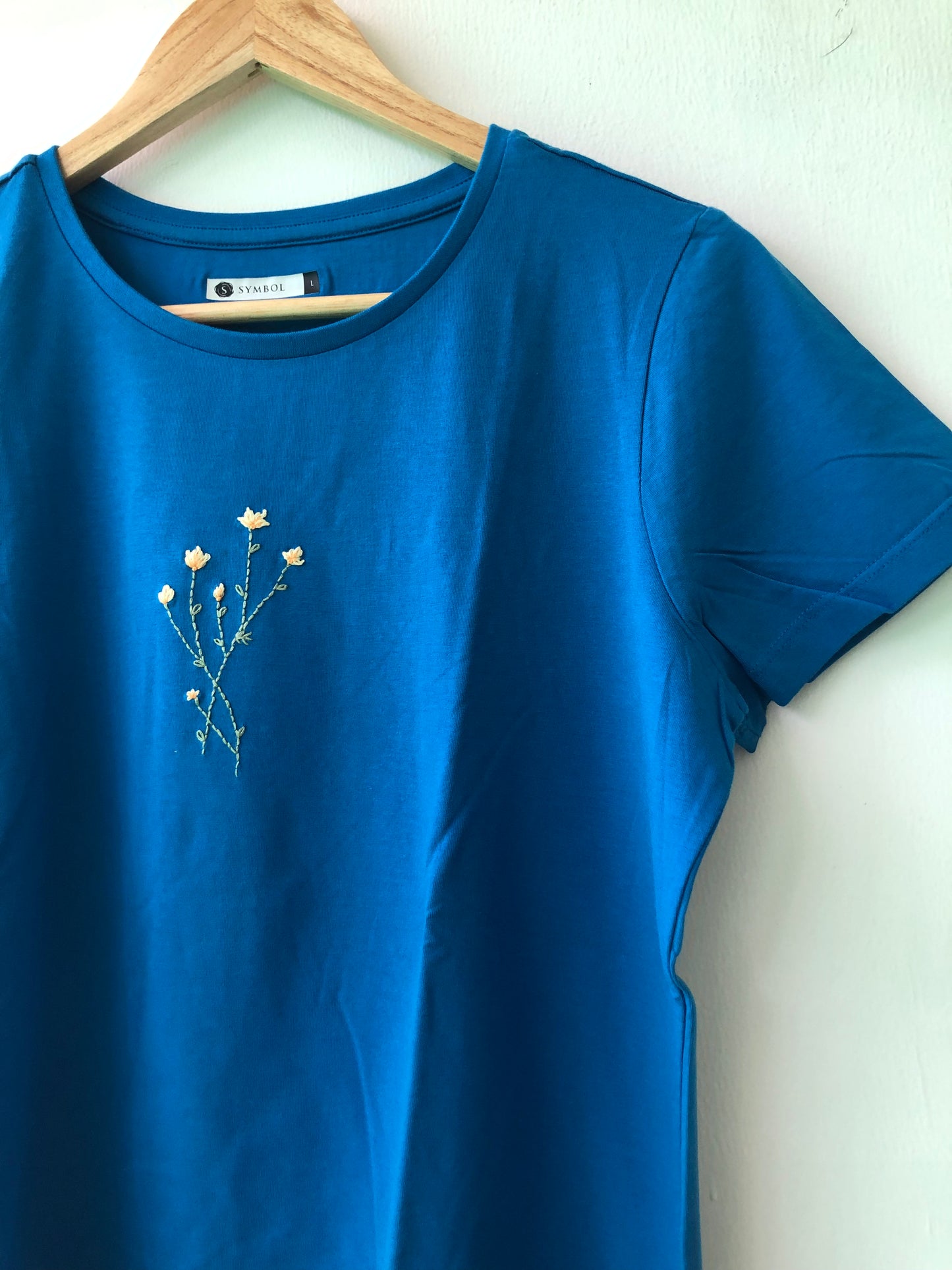 T-shirt (Large)