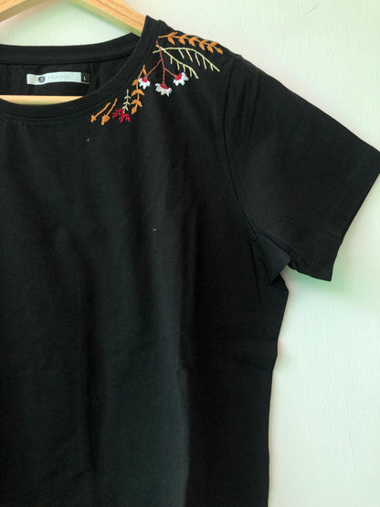 T-shirt (Large)