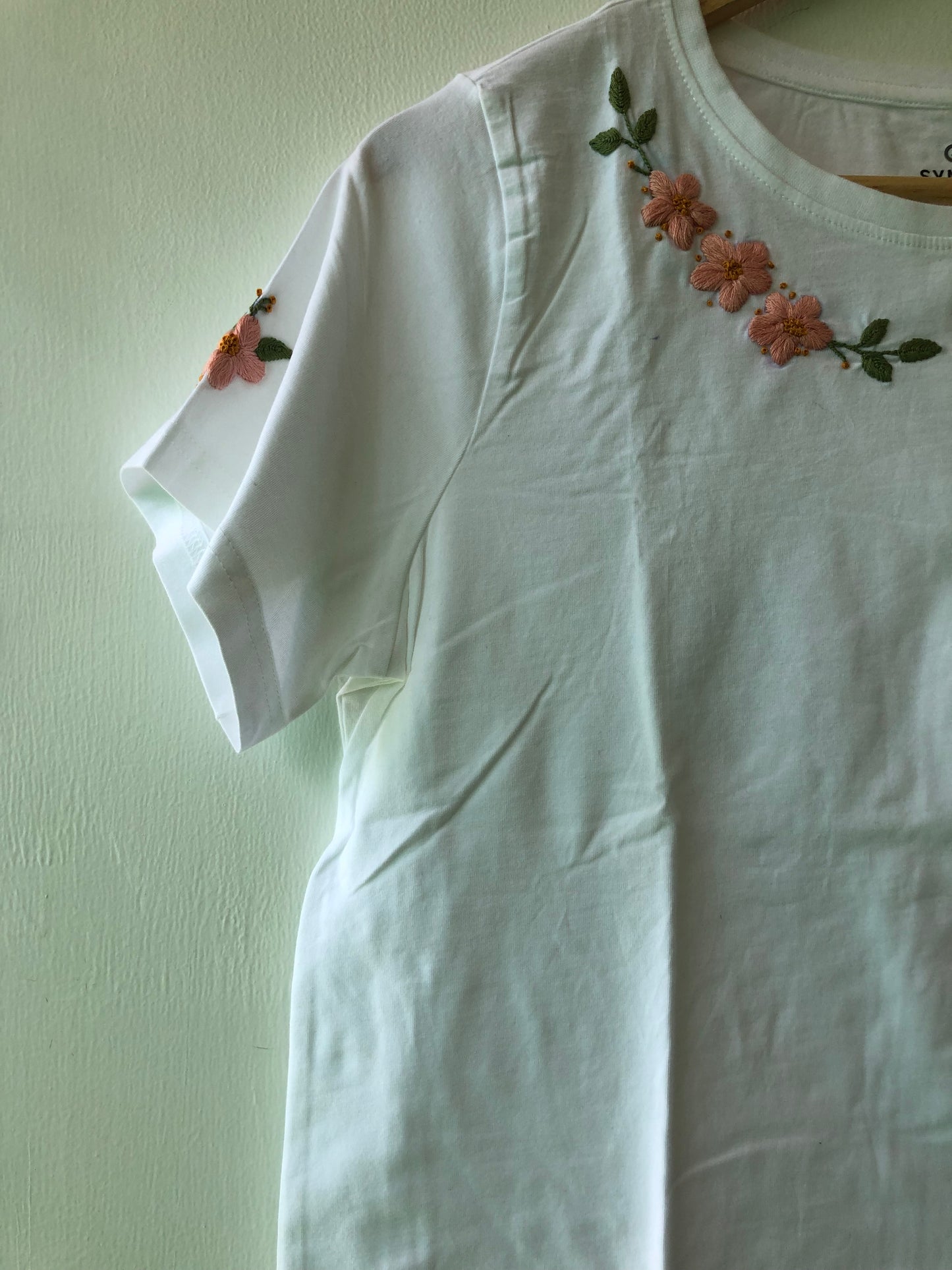 T-shirt (Large)