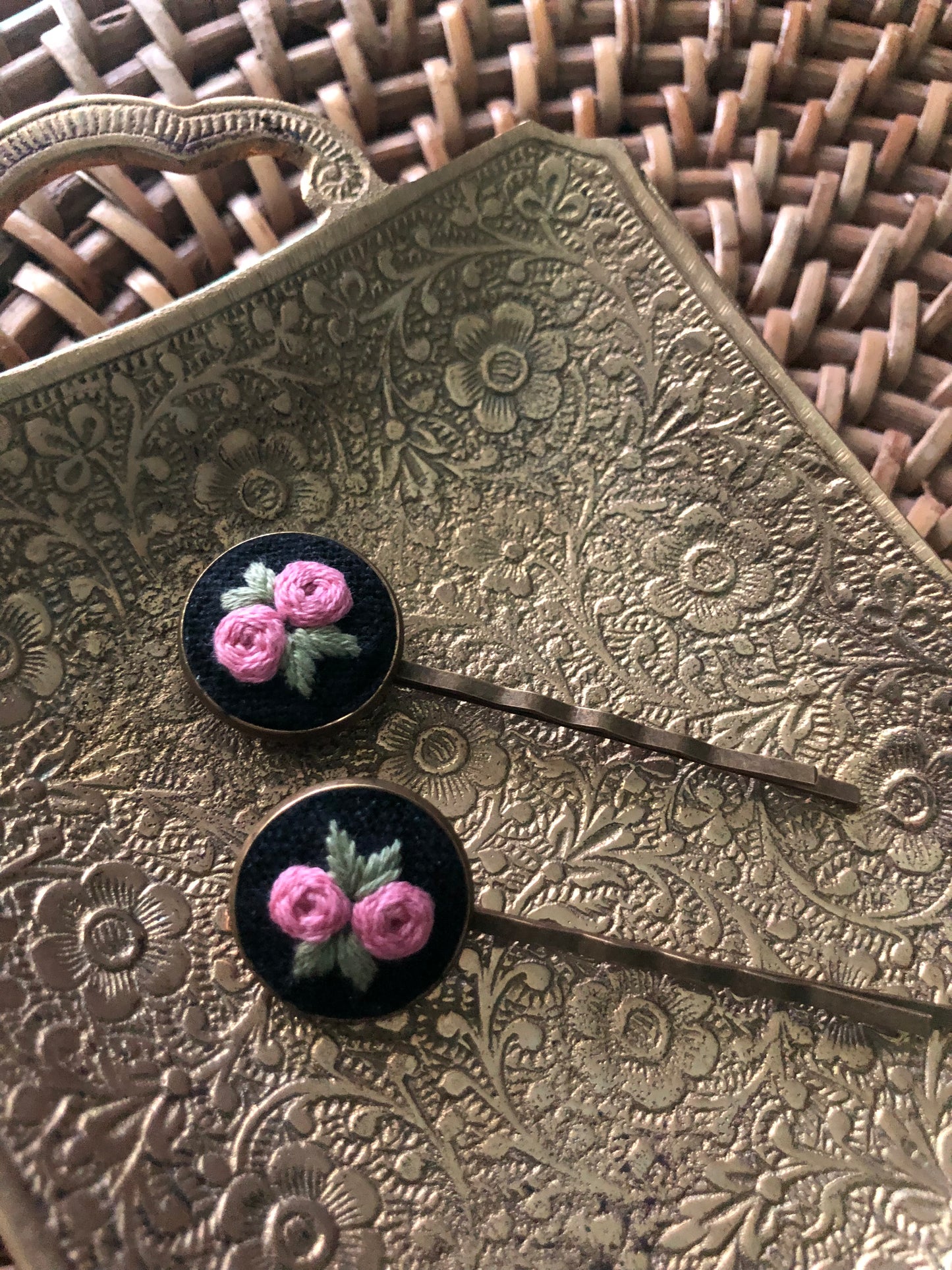 Hair pins