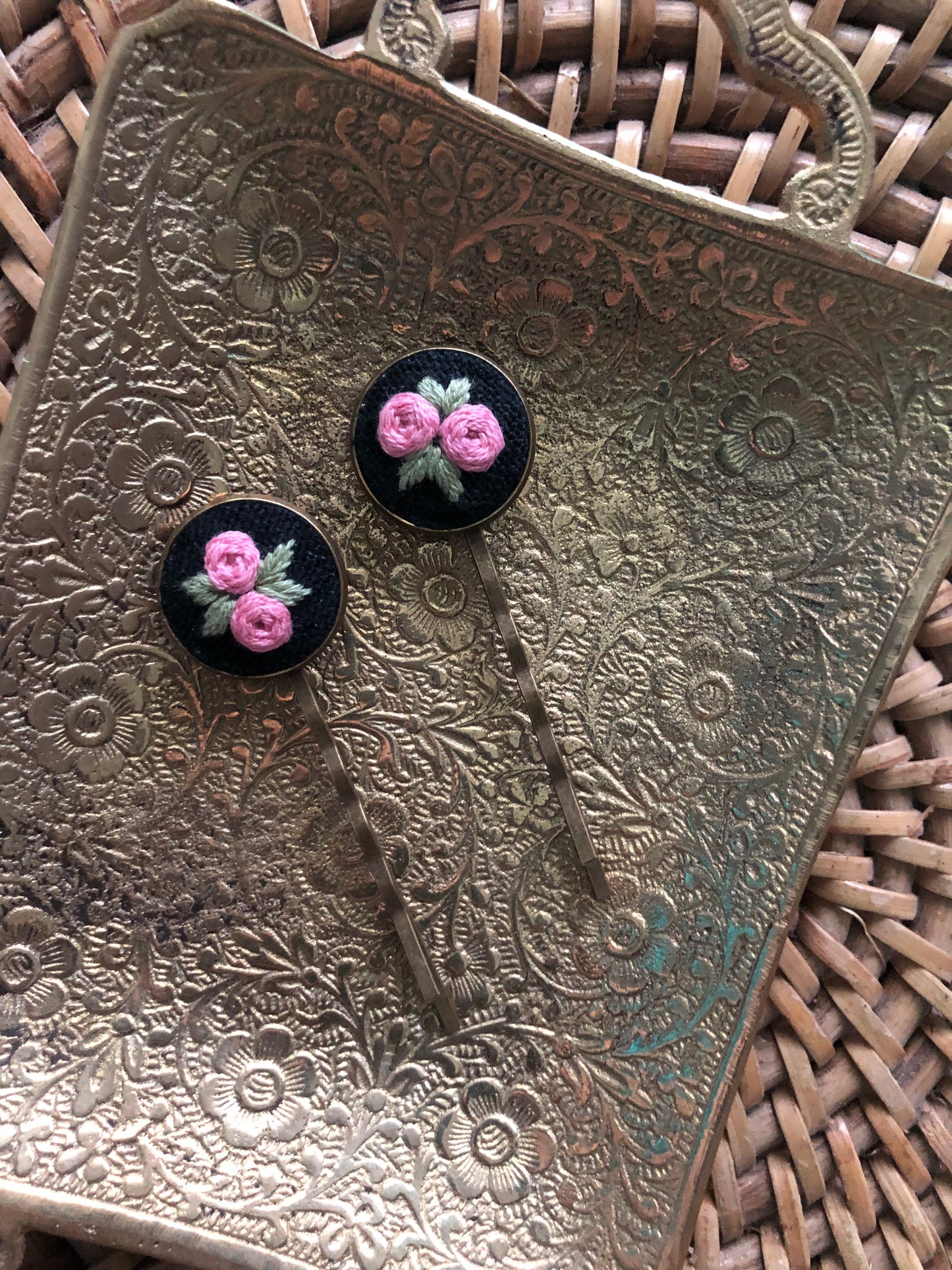 Hair pins