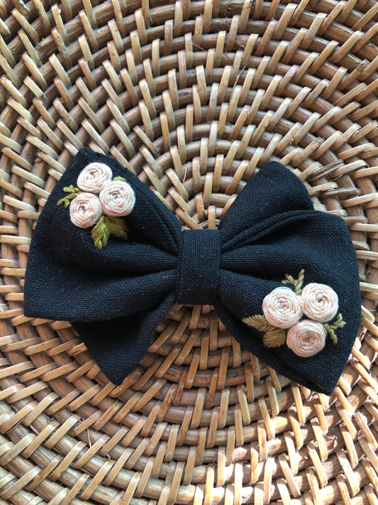 Hair bow (black)