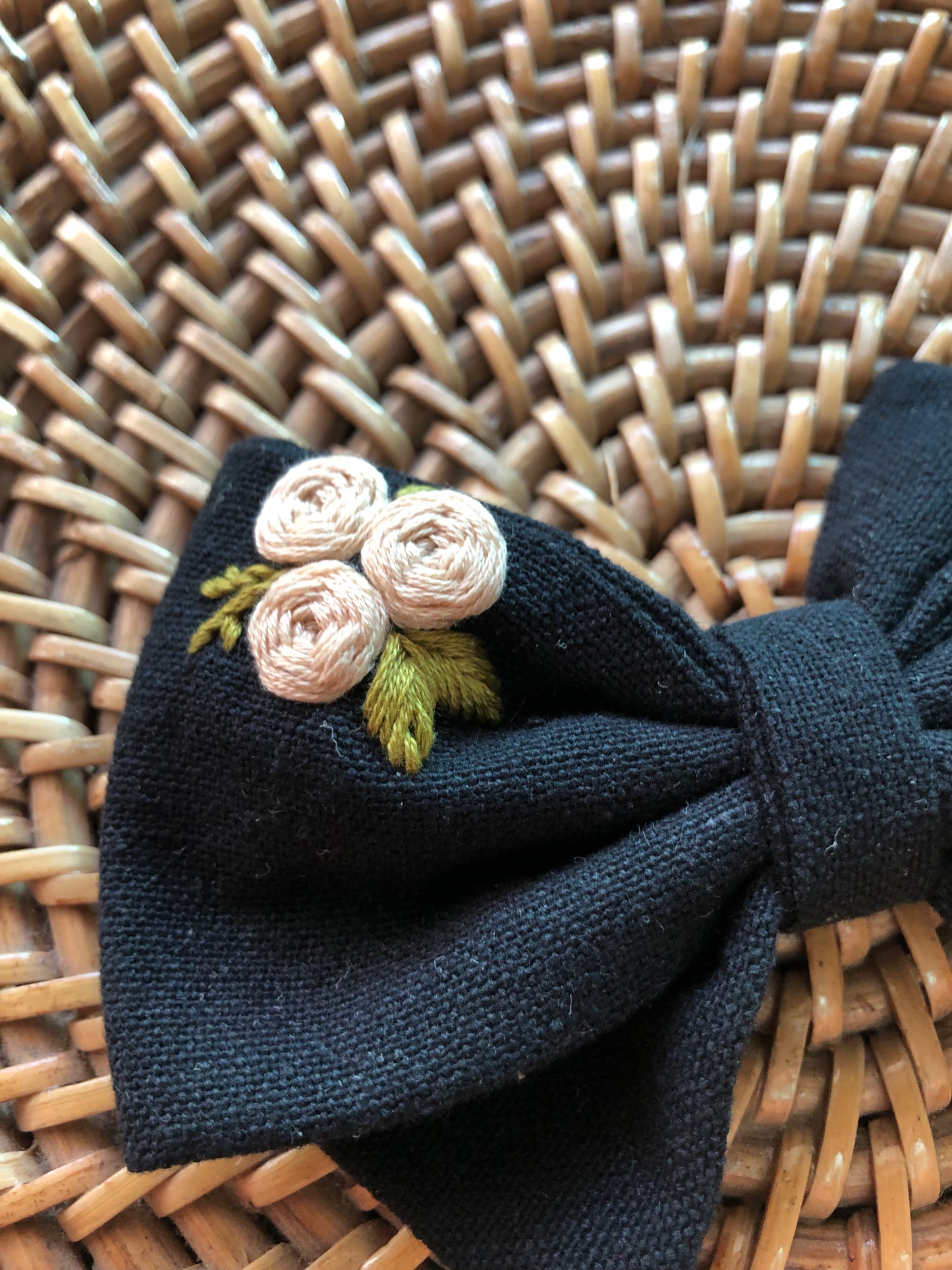 Hair bow (black)