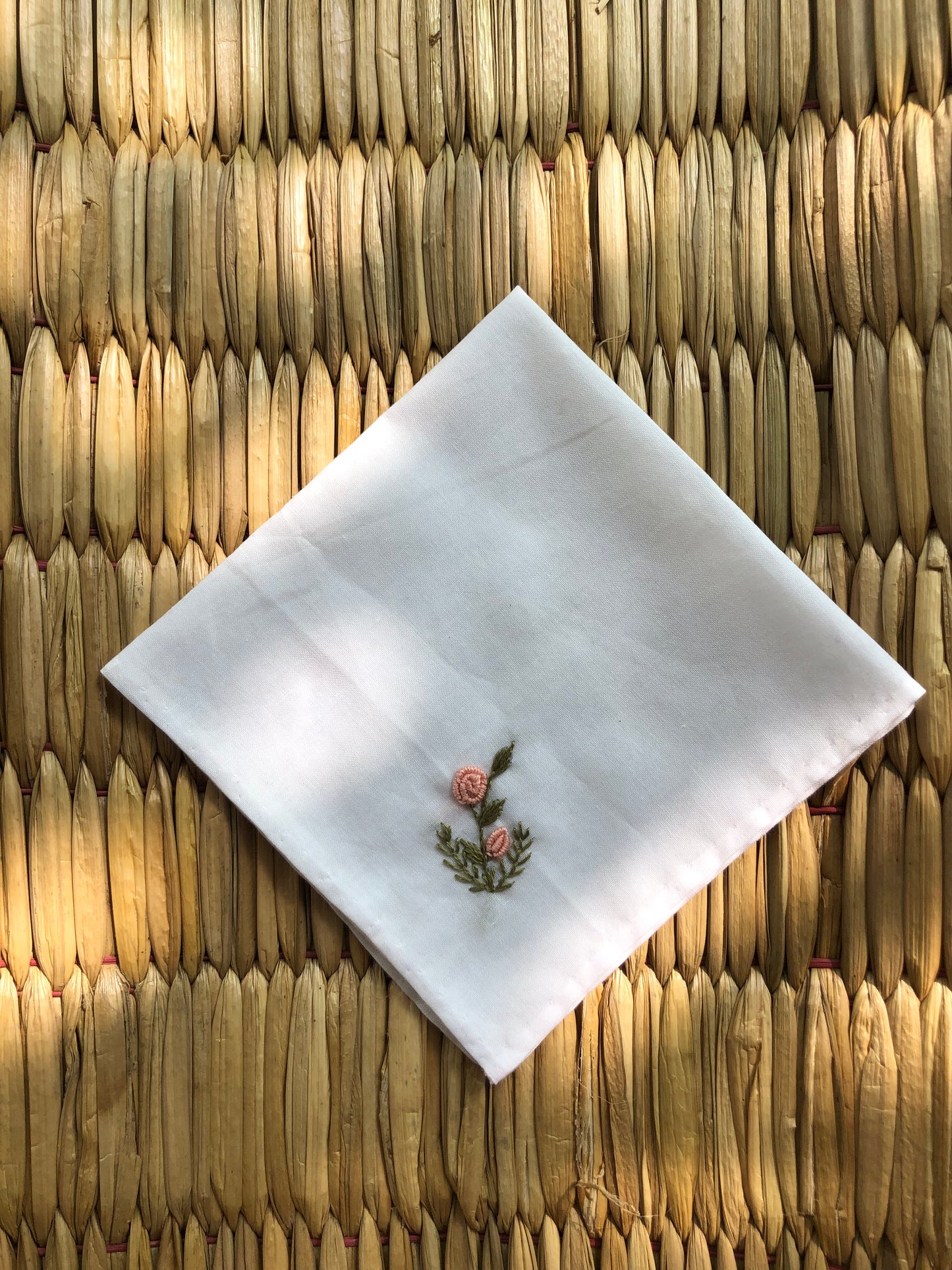 Tarulata Handkerchief (White)